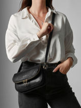 Sac Bandouli�re S Tradition Cuir Etrier Noir tradition ETRA059S-vue-porte